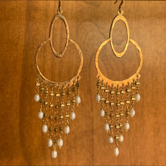 Fera Via Jewelry - Handmade pearl duster earrings